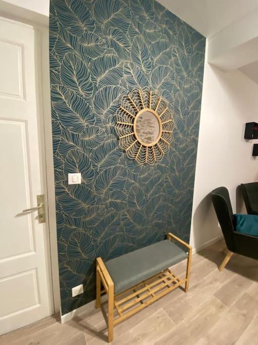 Charmant Studio Idealement Place Et Paisible ! Oloron-Sainte-Marie Exterior foto